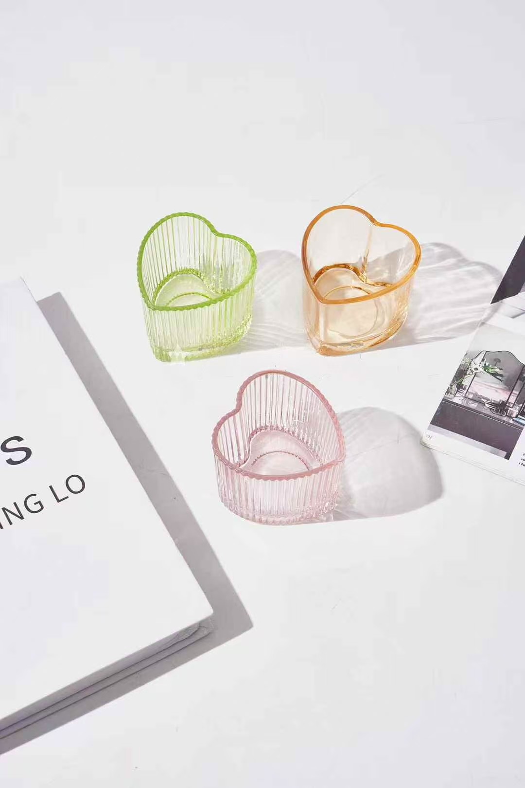 Love-shaped Kaca Candle Holder